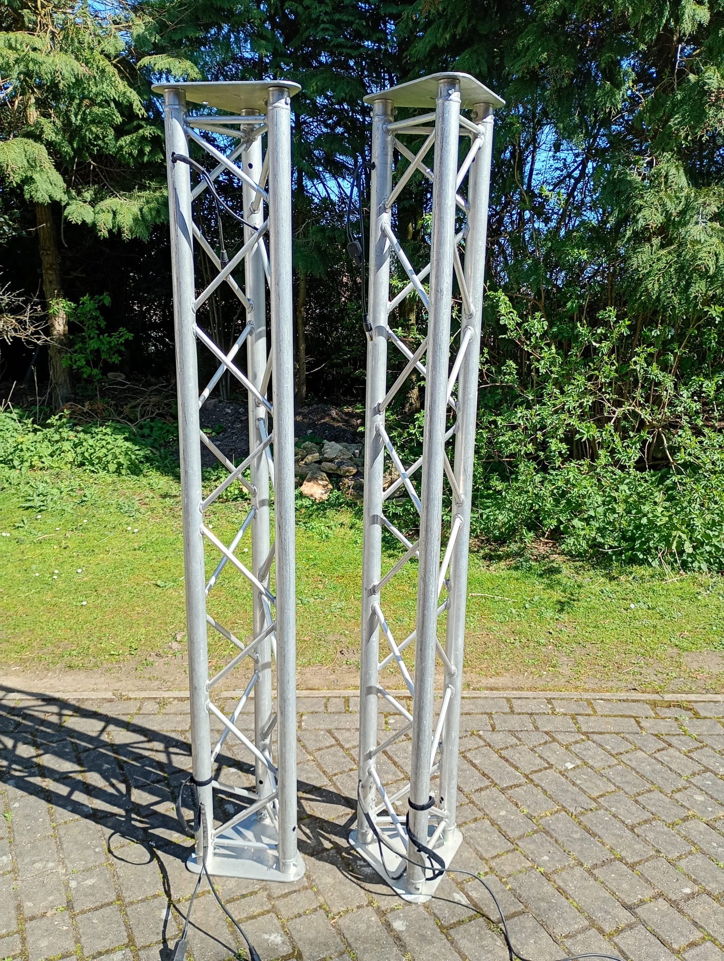 USED 2M Trilite Truss Plynths x2