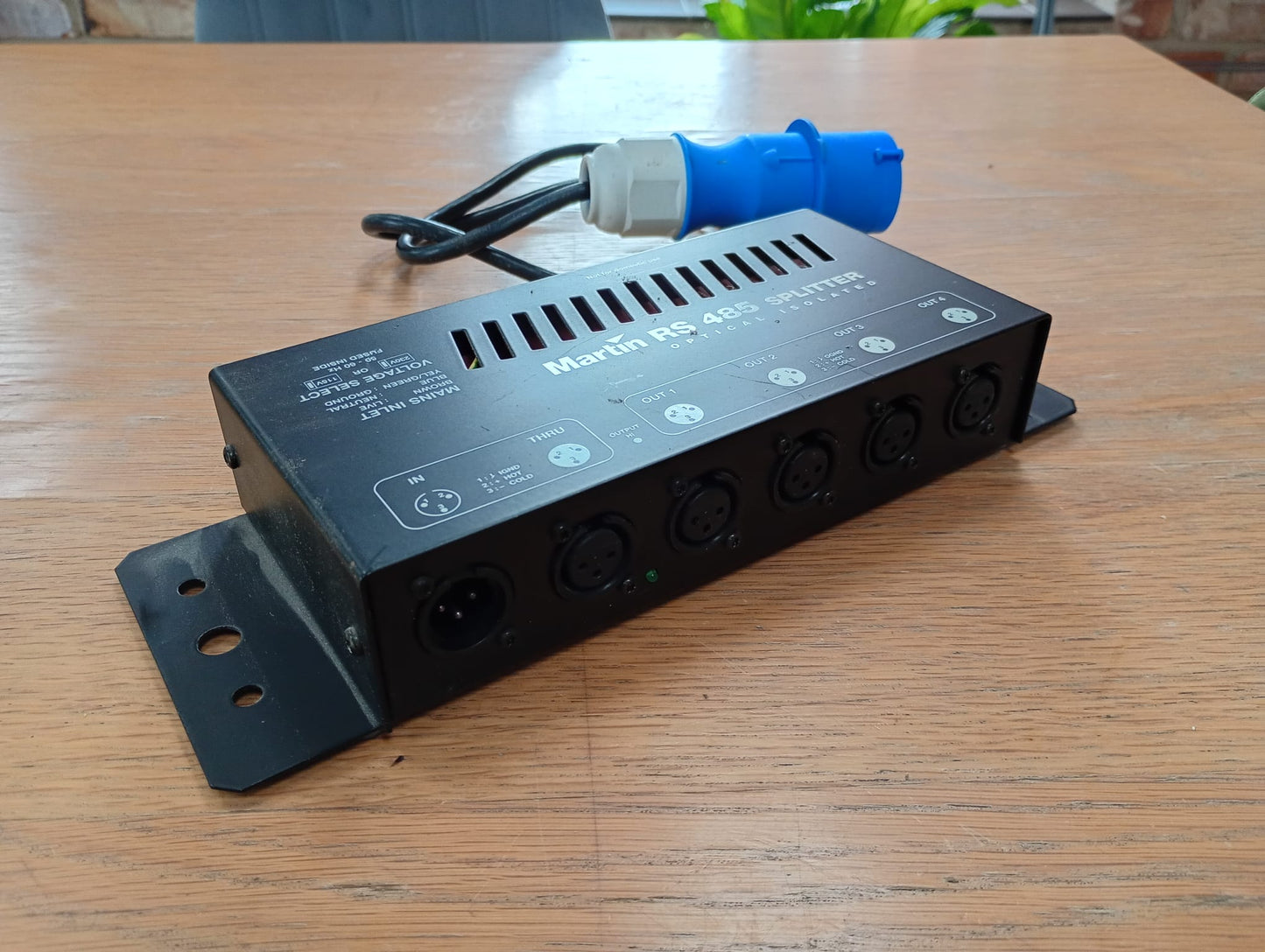 USED Martin RS 485 Optically Isolated DMX Splitter / Amplifier